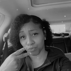 Meet your Posher, Lakeisha